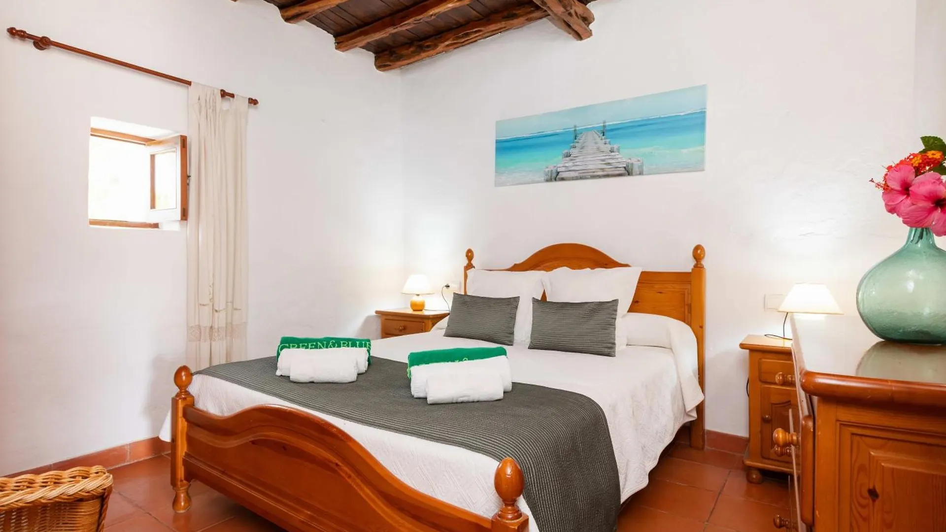 New! Villa Sa Paissa Sea Views Сан-Хосе